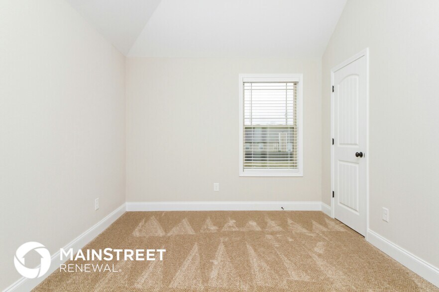 Building Photo - 1210 Catawba Way