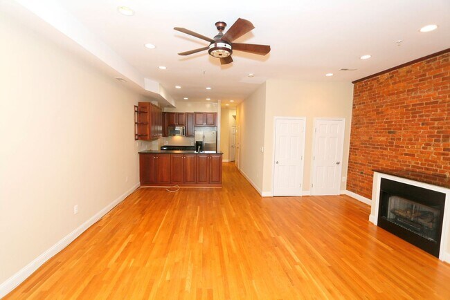 Building Photo - 1312 Euclid St NW