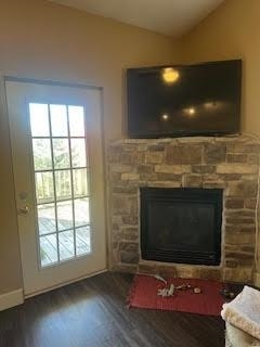 Building Photo - 623 Foxglove Ln