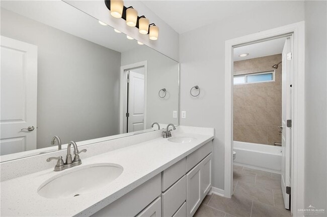 Building Photo - 14616 Aqualina Wy