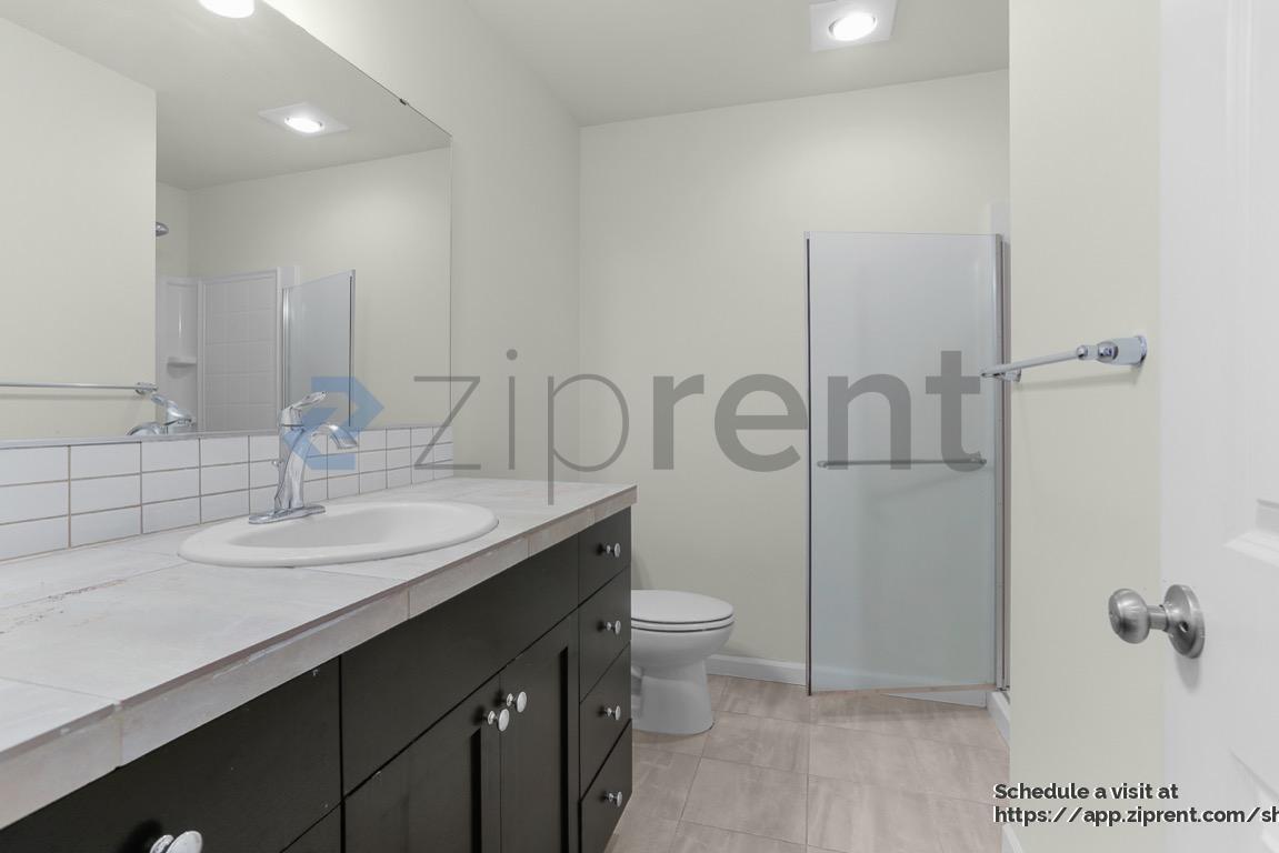 Building Photo - 5070 Wesley Ave SE