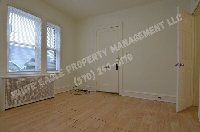 Building Photo - 1119 Lafayette St