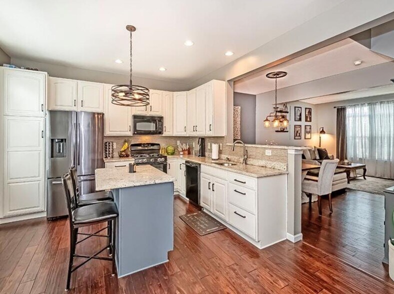 Building Photo - 307 Wealdstone Rd