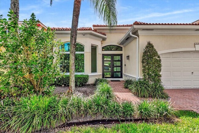 Building Photo - 6228 SW 194th Ave