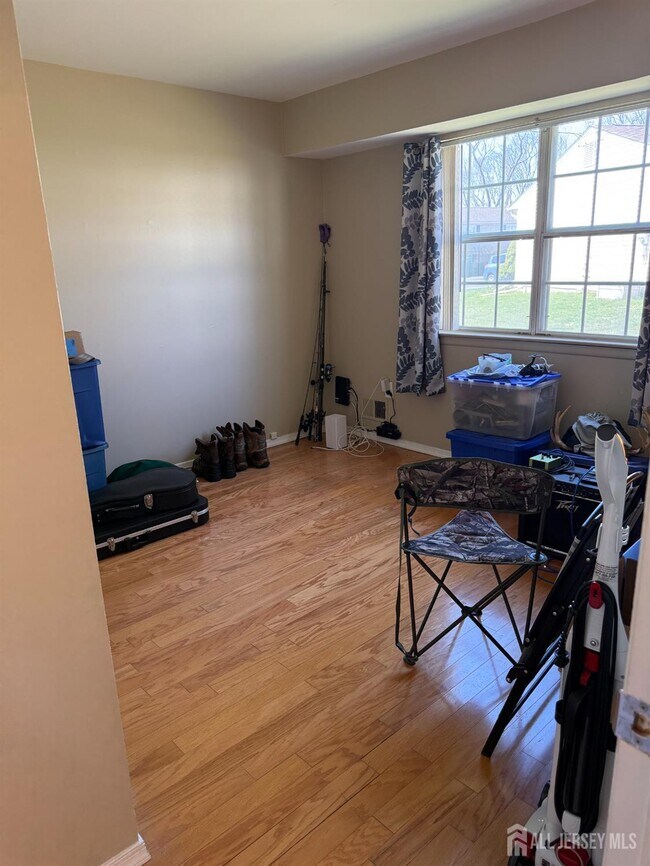 Building Photo - 1 Oklahoma Dr