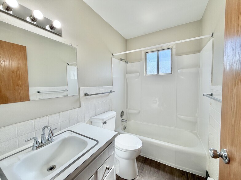 Building Photo - 2505 Calypso Rd