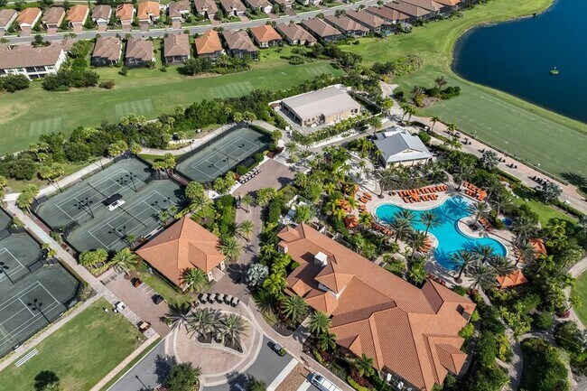 Building Photo - 5363 Vaccaro Ct