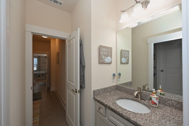 Building Photo - **EXECUTIVE HOME IN WILLIAMSON COUNTY WITH...