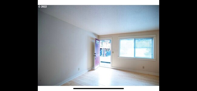 Building Photo - 8664 N Willamette Blvd