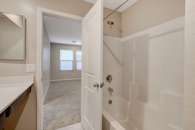 Building Photo - 11553 Alpine Cove Ave