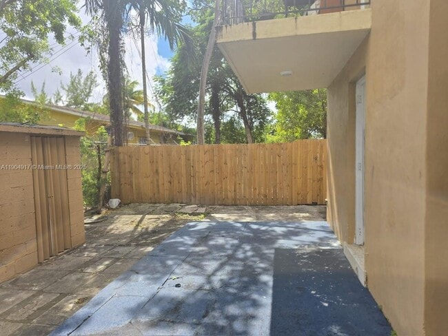 Building Photo - 2835 NW 22nd Ave