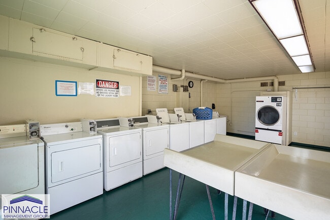 Building Photo - 95-029 Kuahelani Ave