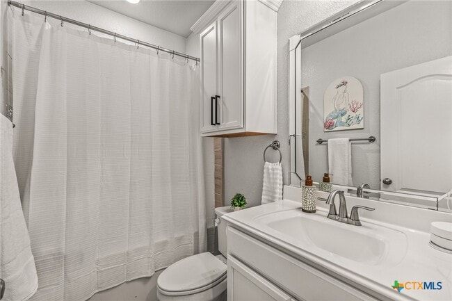Building Photo - 5107 La Piedra Ln