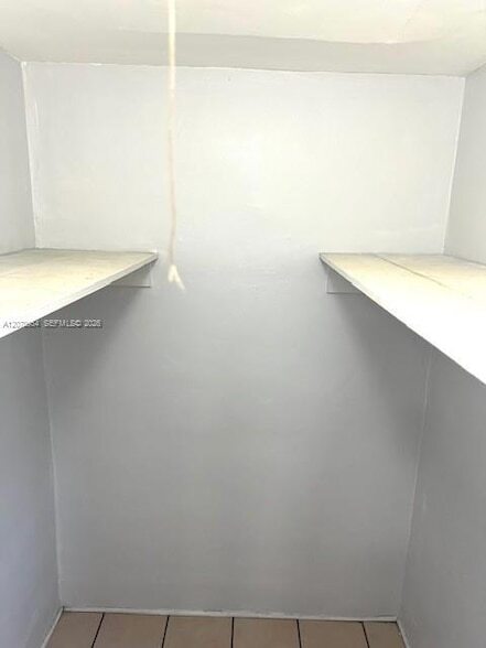 Building Photo - 504 N 57th Ave