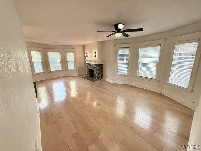 Building Photo - 95 Inwood Pl