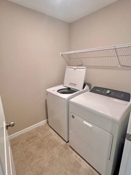 Building Photo - 17125 Blowfish Dr