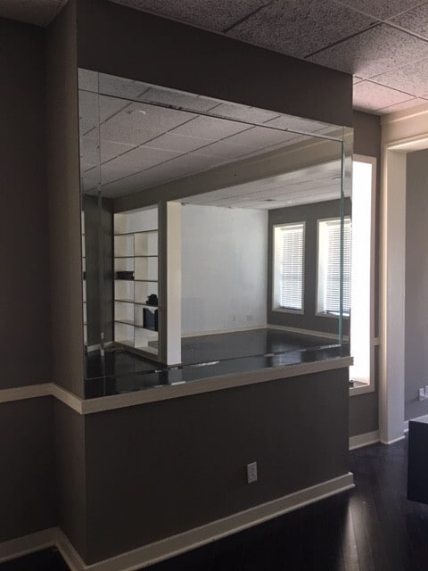 Building Photo - 31 E Center St