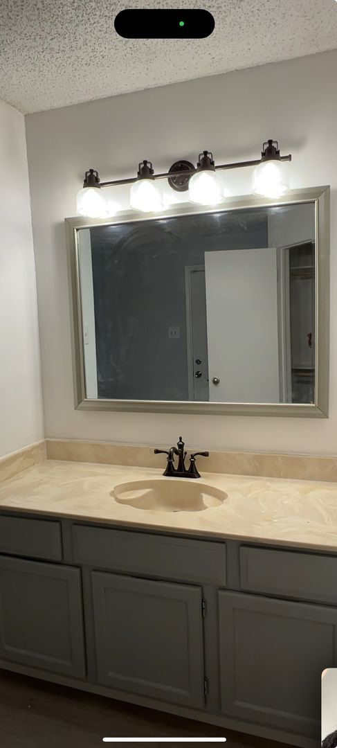 Building Photo - 11826 Roandale Dr