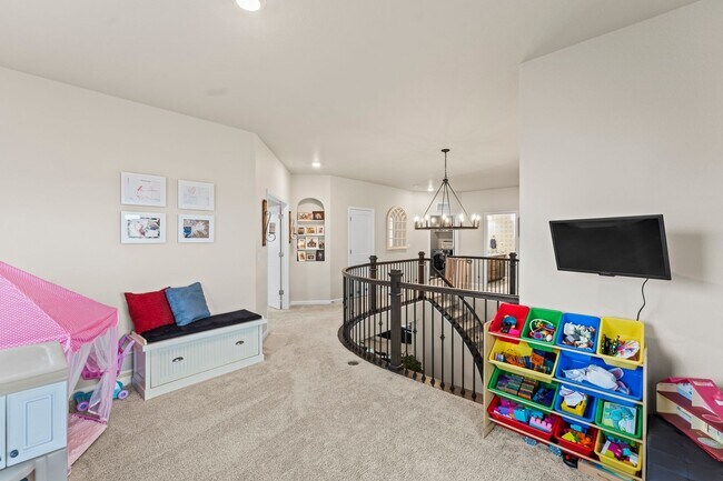Building Photo - Wonderful Home