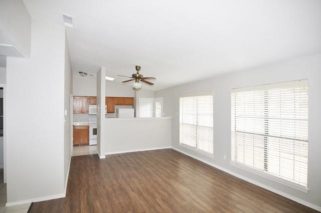 Building Photo - 2018 Cottage Oak Ln