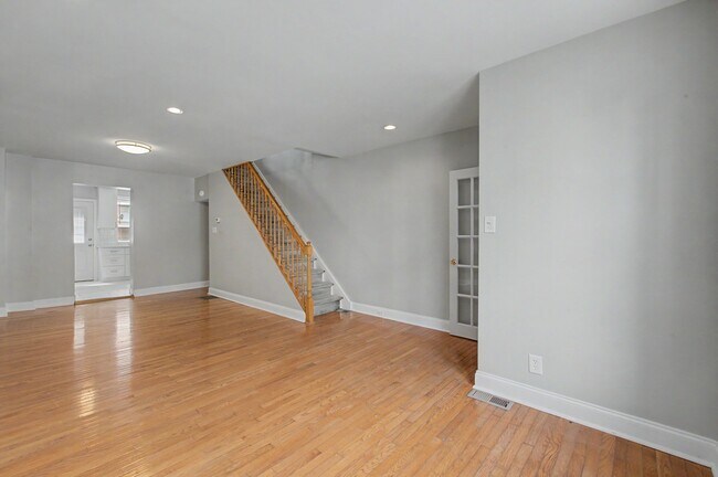 Building Photo - 2340 S Hutchinson St