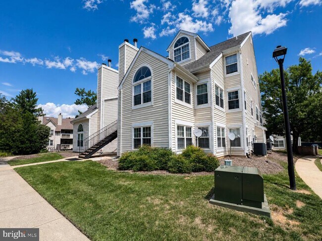Building Photo - 14113 Bowsprit Ln
