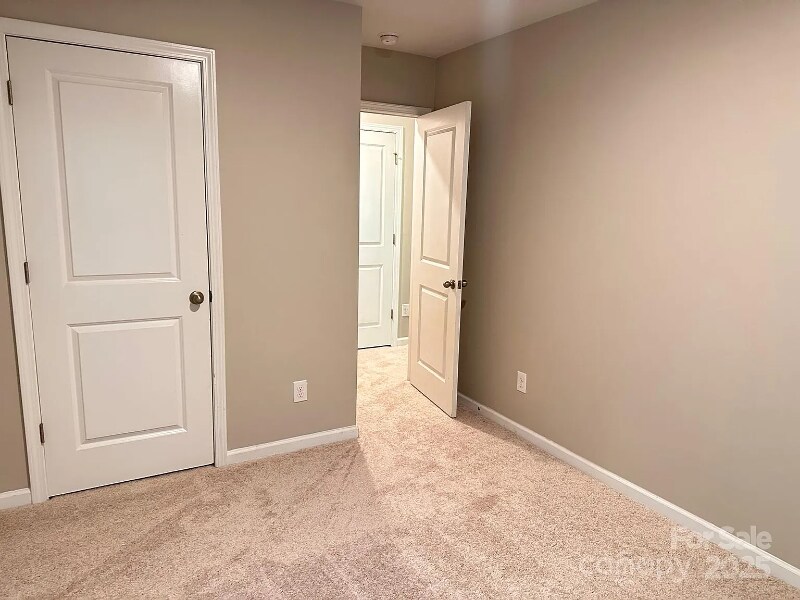 Building Photo - 6029 Guildford Hill Ln