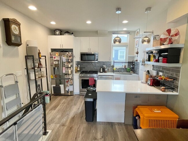 Building Photo - 4 Star Green Built 2-Bedroom, 2-Bath Townhome