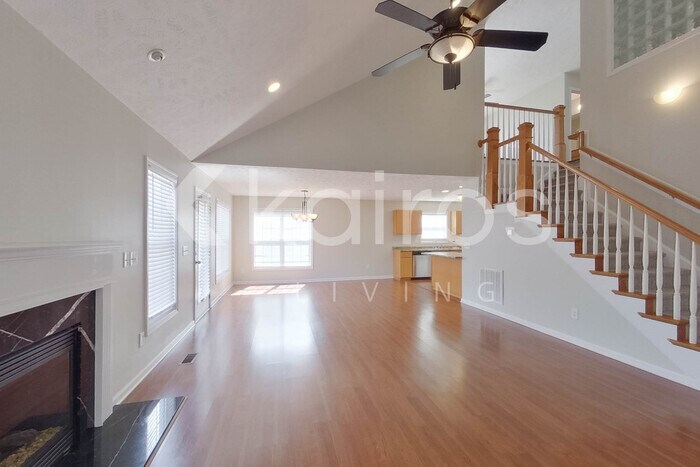 Building Photo - 135 Hillandale Rd