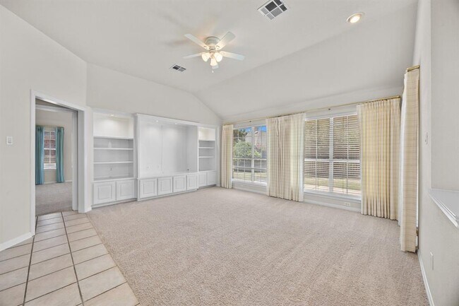 Building Photo - 10133 Cassandra Dr