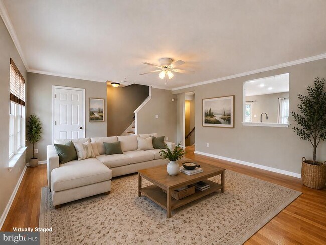 Building Photo - 2107 Mardic Dr
