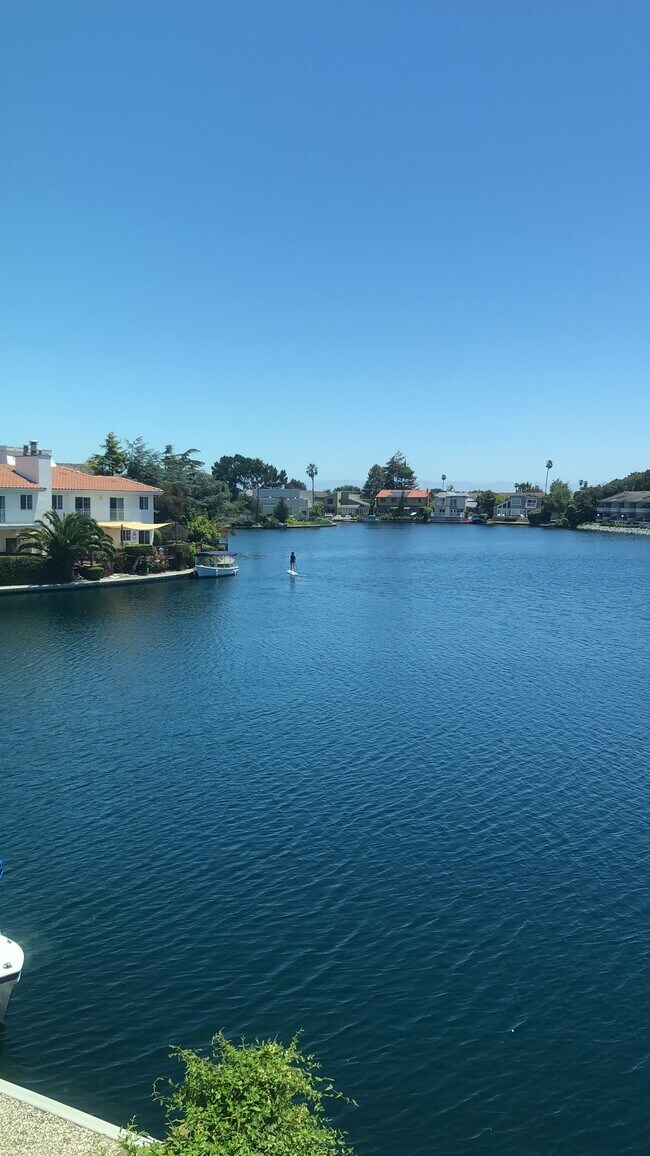 Building Photo - 943 Lurline Dr