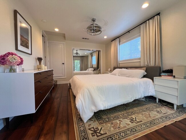 Building Photo - Beautiful 3 Bedroom Home in Scotts Valley — Spacious Yard & Ideal Location!