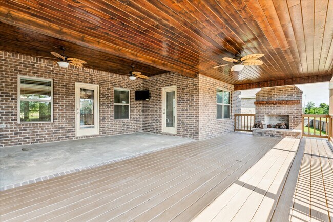 Building Photo - 13149 Kinlock Falls Ave