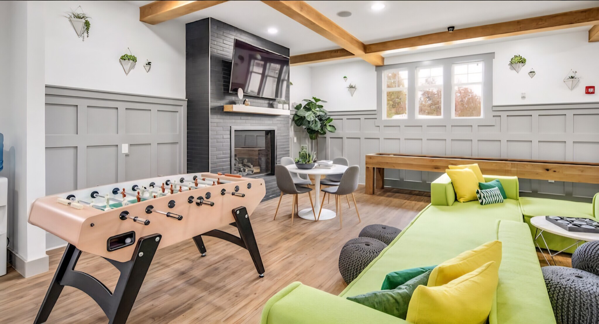 Club house - 1725 Harvey Mitchell Pkwy S