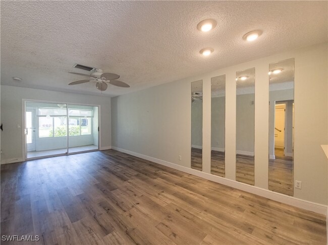 Building Photo - 6300 South Pointe Blvd