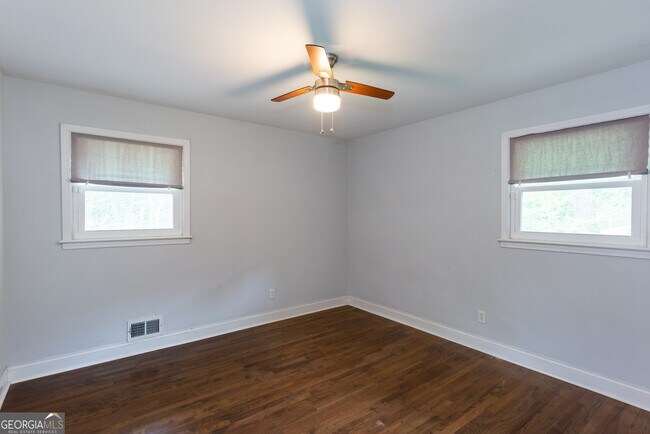 Building Photo - 2752 Arrowood Dr