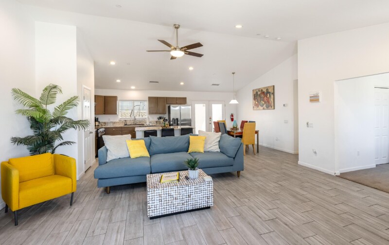 Building Photo - 66560 Ocotillo Rd