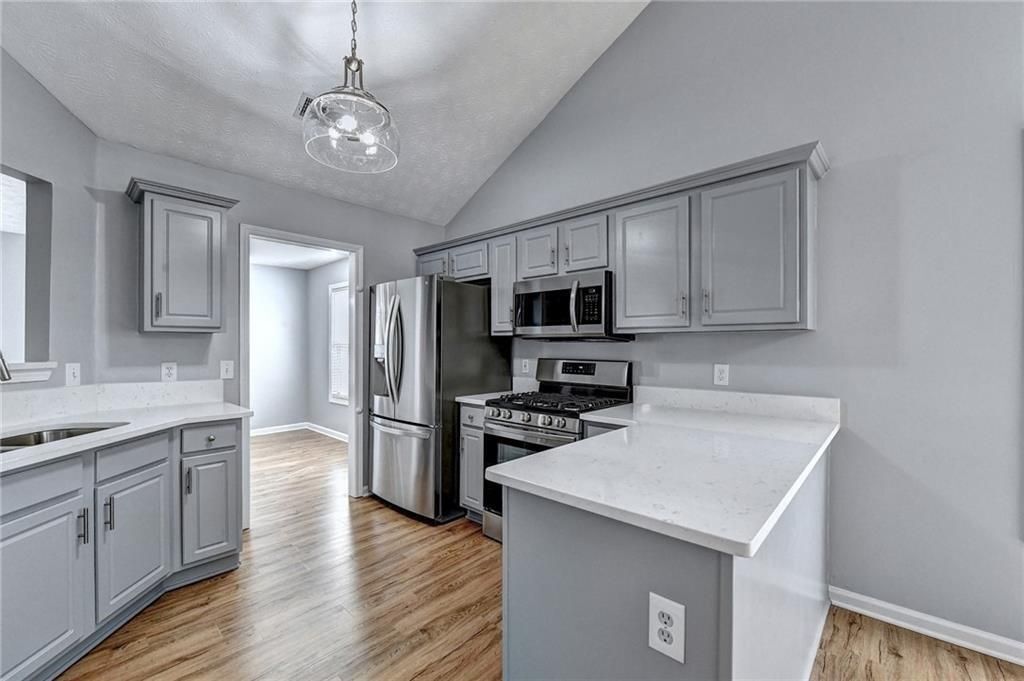 Building Photo - 5867 Tattersall Terrace