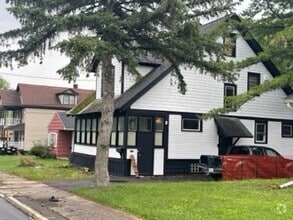 Building Photo - 1112 E Colvin St