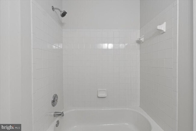 Building Photo - 43290 RUSH Ter
