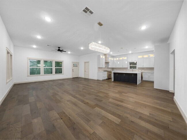 Building Photo - 1209 Tabor St