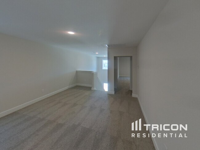 Building Photo - 1212 Bullock Dr