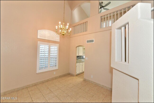 Building Photo - 1416 Stone Canyon Way