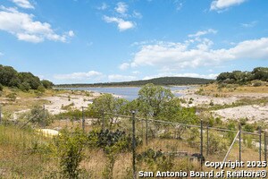 Building Photo - 2676 Woodcrest Dr