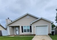 Building Photo - 2212 Mossycup Ln