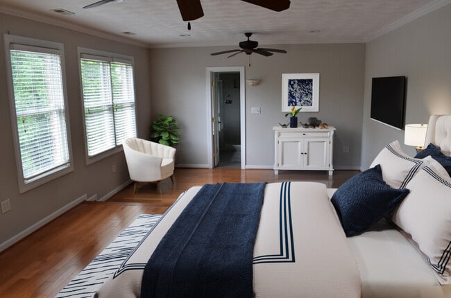 Building Photo - 1333 Baecher Ln