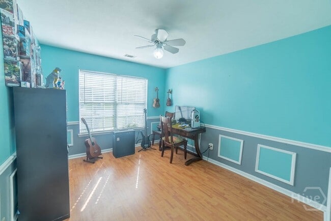 Building Photo - 373 Teal Lake Dr