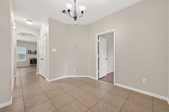 Building Photo - 430 Dockside Terrace
