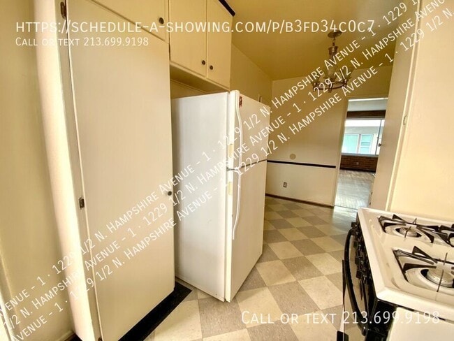 Building Photo - 1229 1/2 N. Hampshire Avenue-1